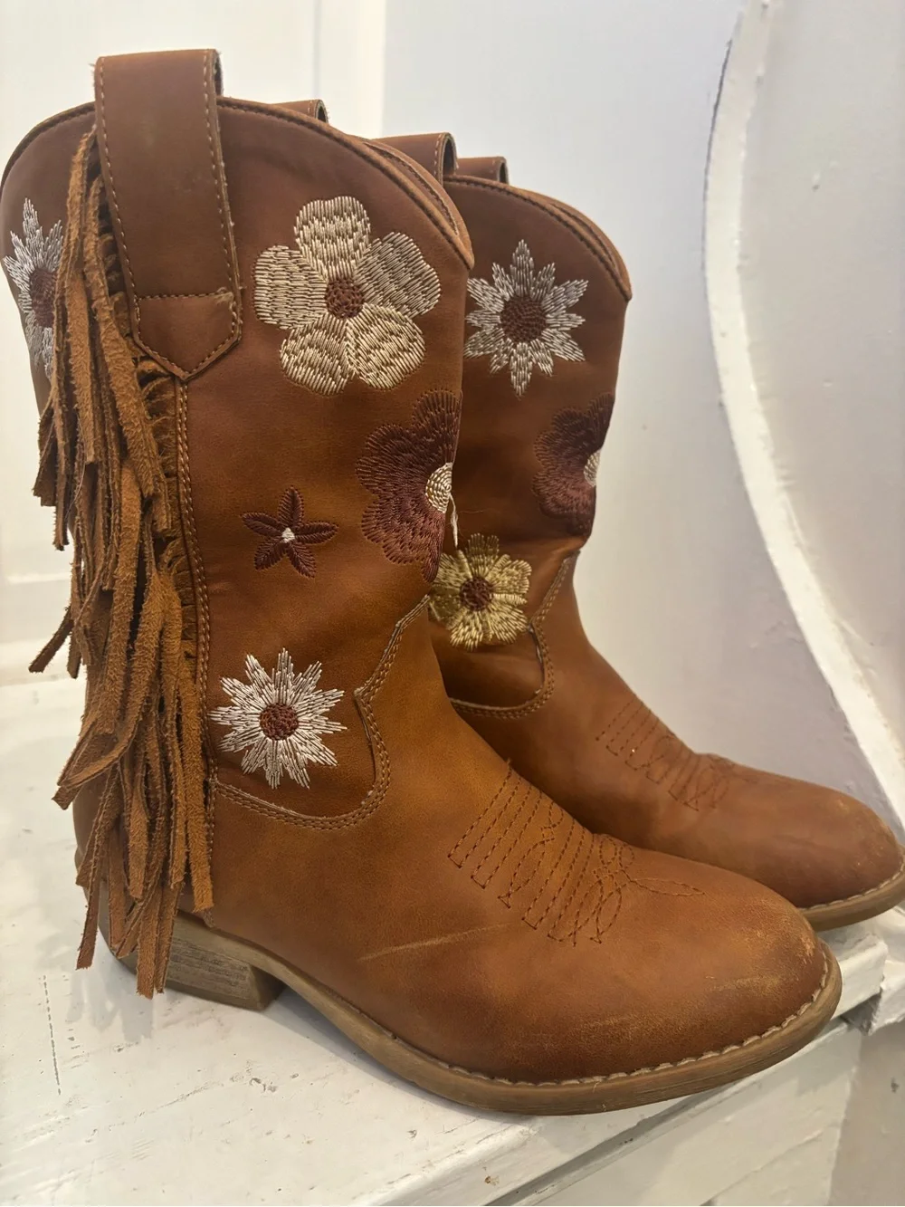 Girl’s Brown Floral Embroidered Fringe Western Boots